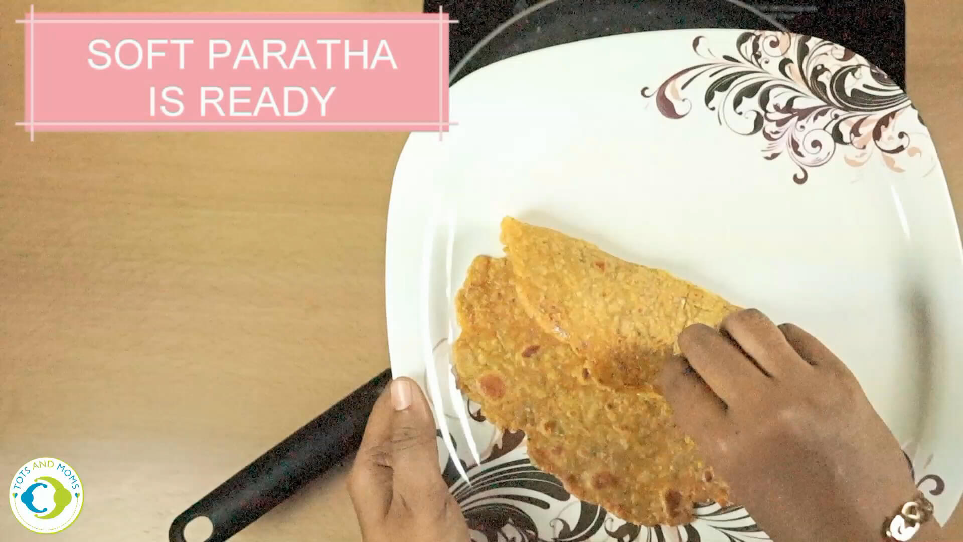 Tasty and Healthy Paratha with Mooli and Oats for kids