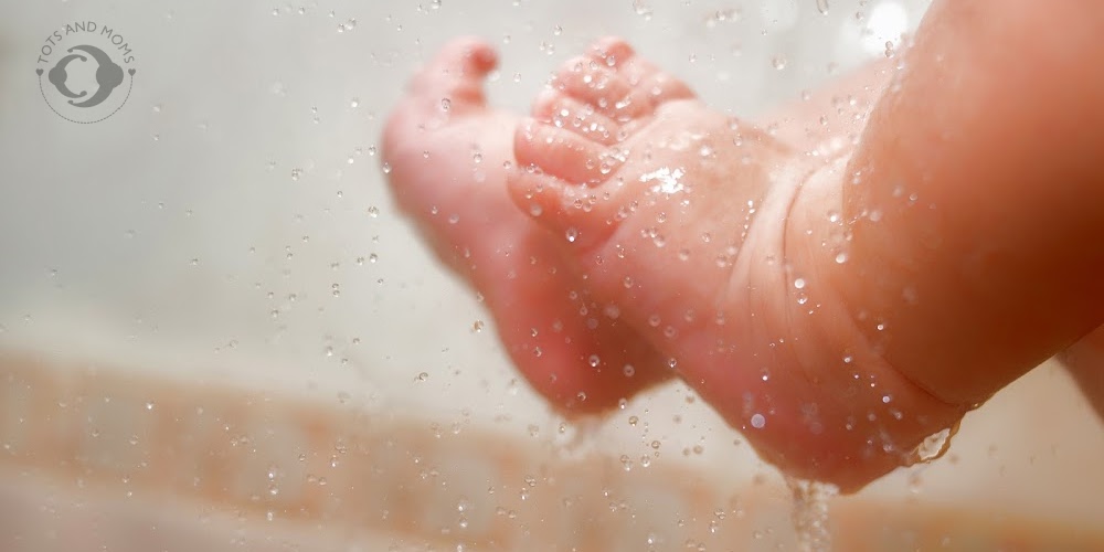 Summe Care for Infants Summer Care for New Borns How to take care of the newborn in summer how to take care of infants in summer home remedies of summer care of infants and new borns summer care tips